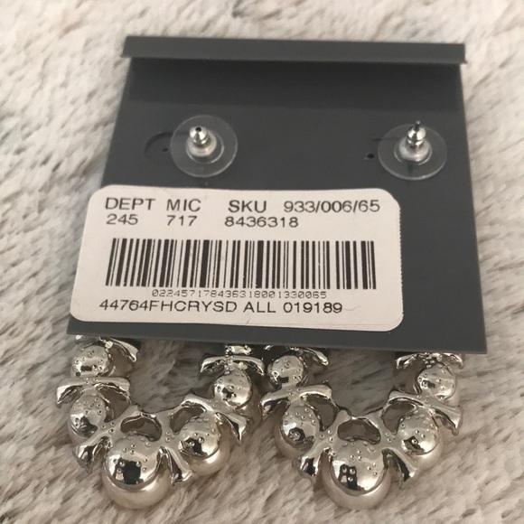 Cezanne tear drops with synthetic pearls and ๐๐ - Picture 3 of 6